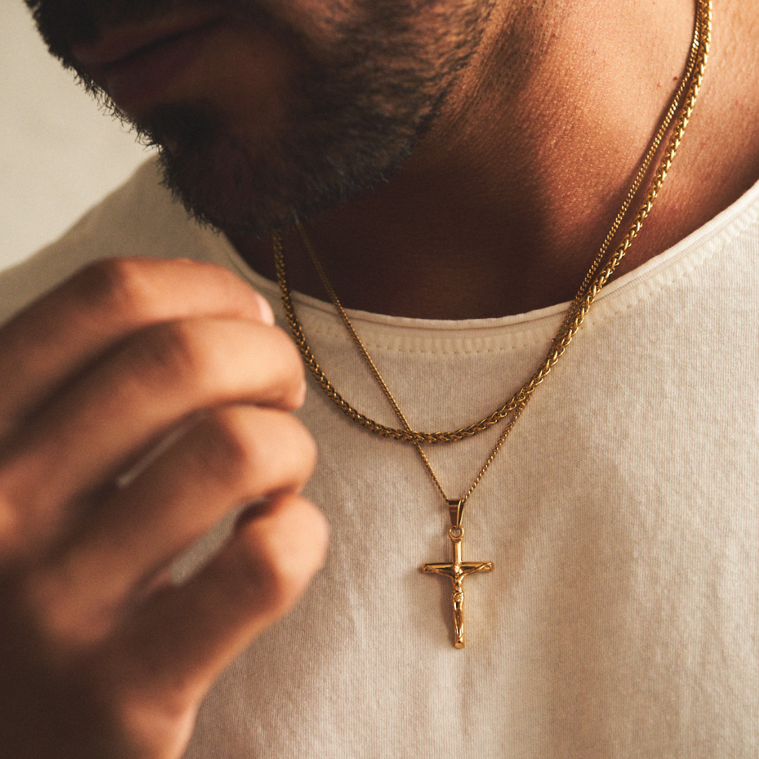 Conjunto Crucifijo (Oro)