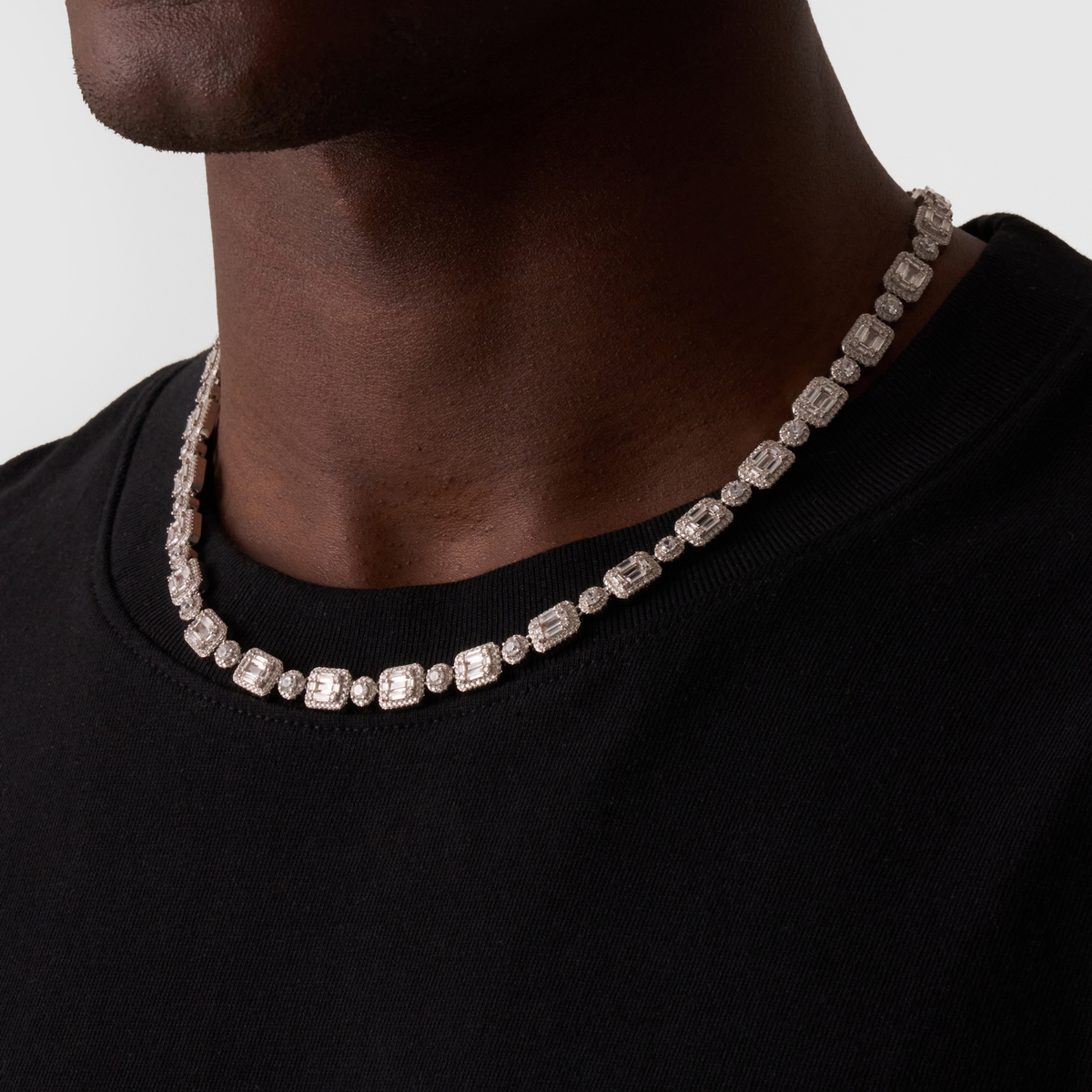 Collar de enlace de baguette helado (Plata)