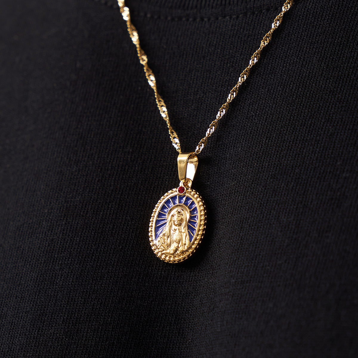 Esmalte de la Virgen María (oro)