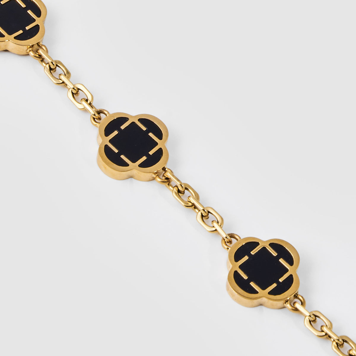 Pulsera de piedra de trébol de ónice (oro)