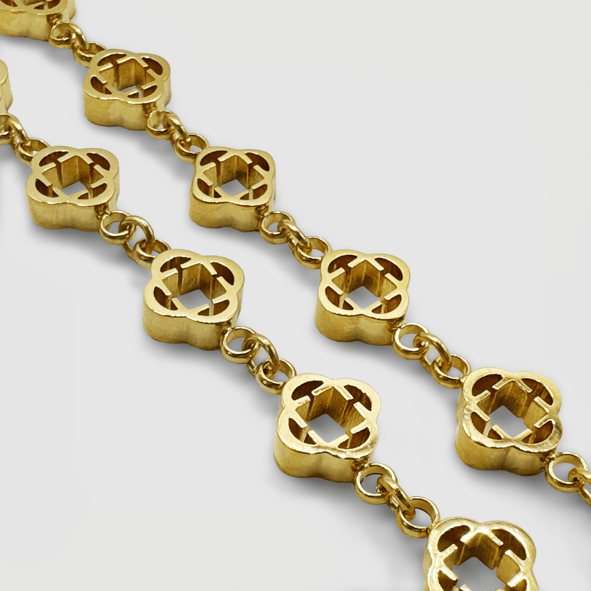 Collar de Enlace de Trébol (Oro)