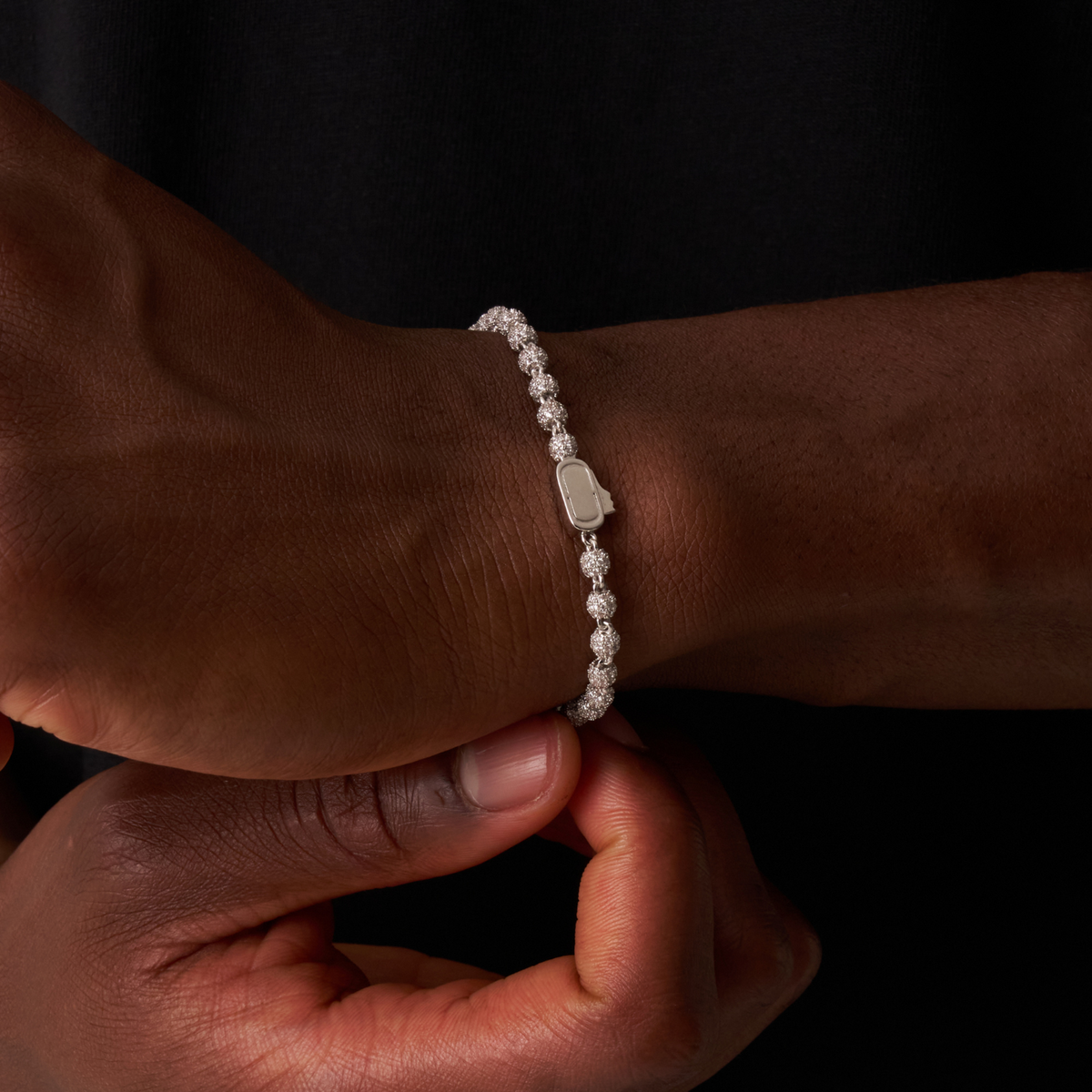 Pulsera de colgante de bola helada (Plata) 4mm