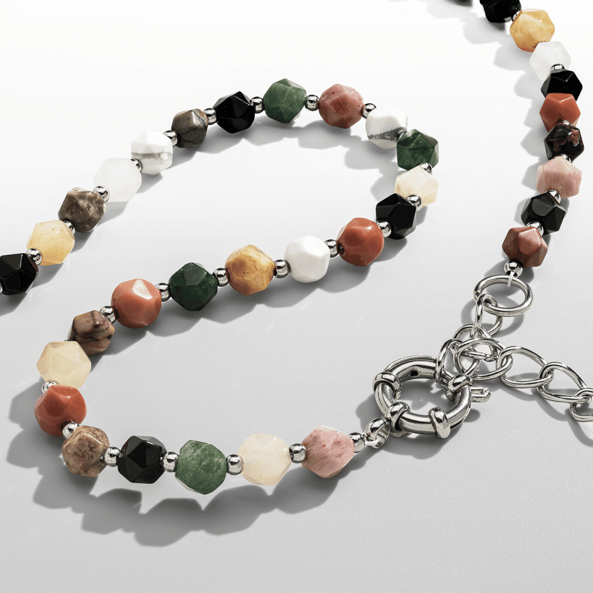 Collar de Cuentas de Piedra (Plata)