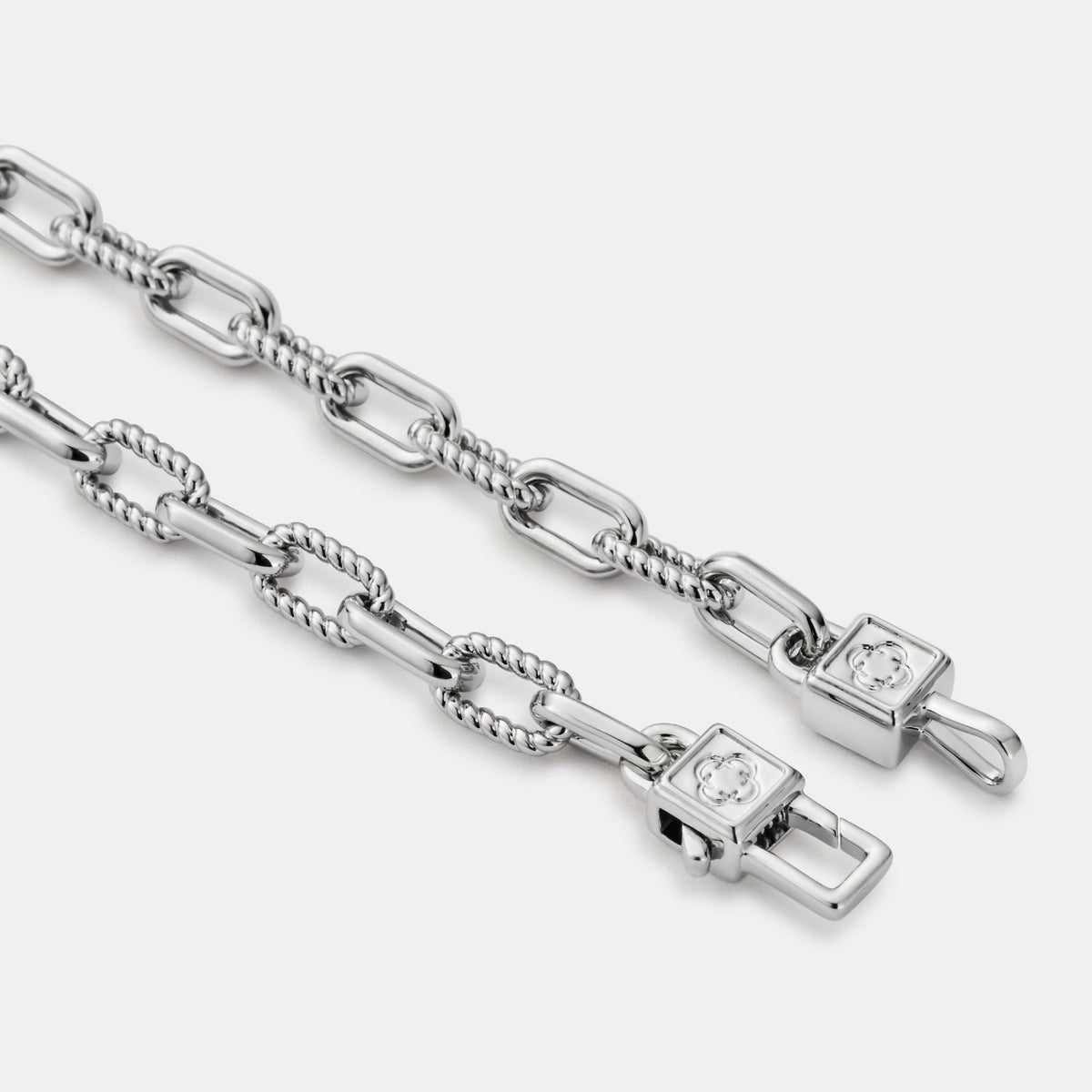 Pulsera de Enlace de Cuerda (Plata)