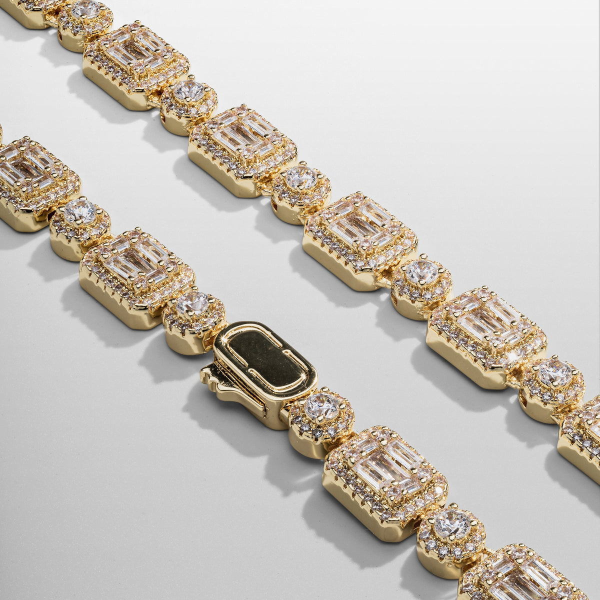 Collar de enlace de baguette helado (Oro)
