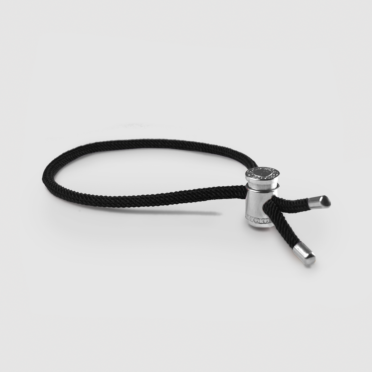 Pulsera de Cordón Negro con Cierre (Plata)