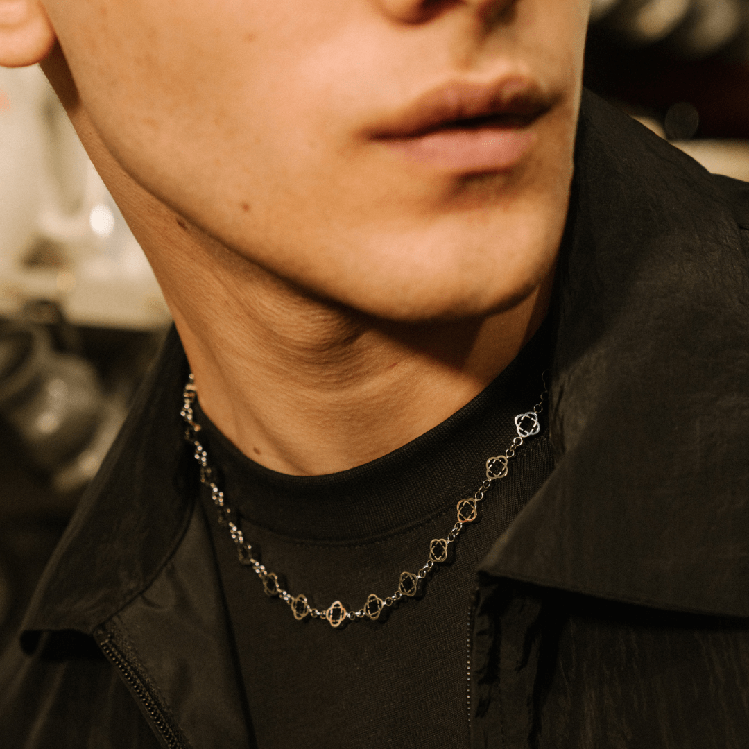 Collar de Enlace de Trébol (Plata)