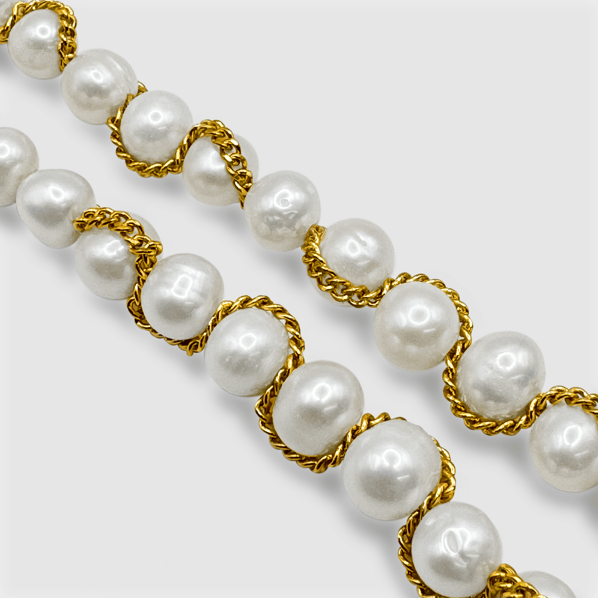 Collar de perlas reales con cadena (oro)
