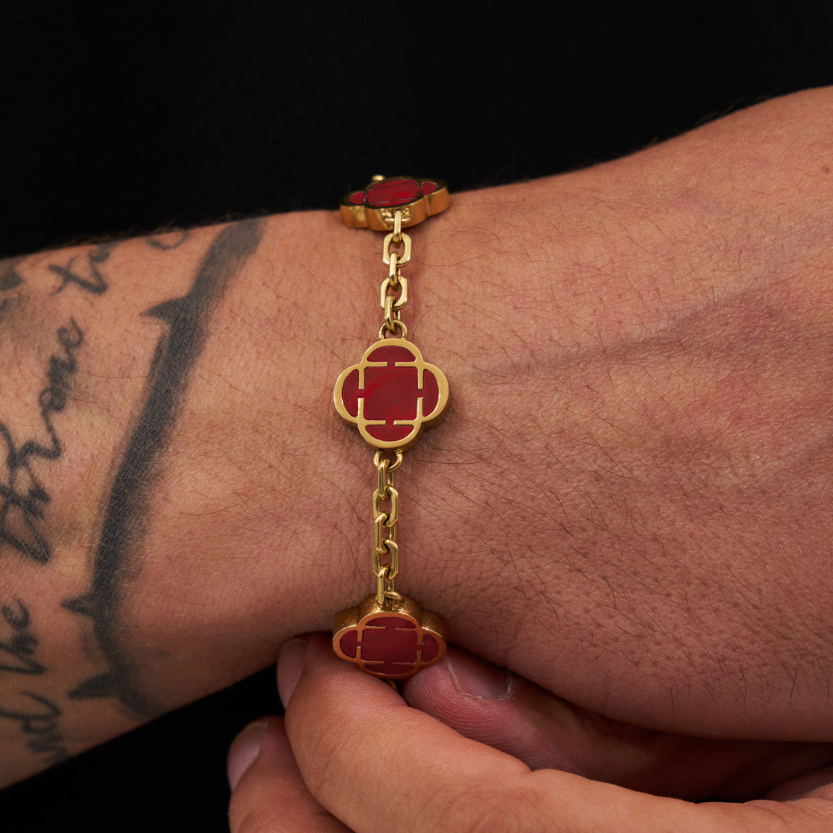 Pulsera de Piedra de Trébol Rojo (Oro)