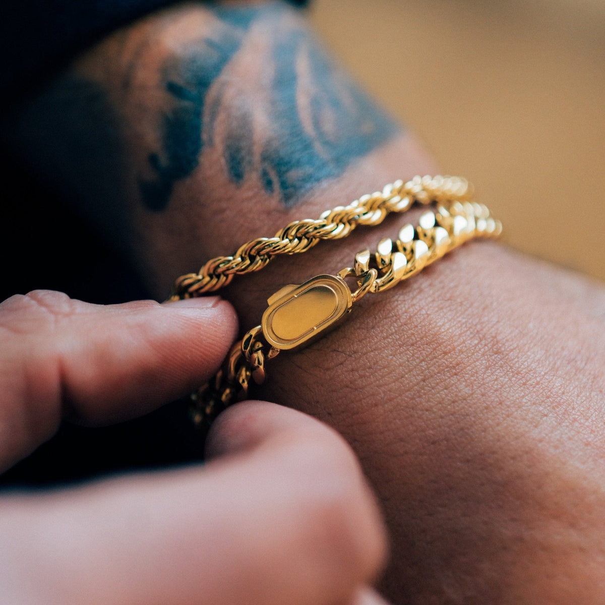 Pulsera de Cuerda (Oro) 5mm