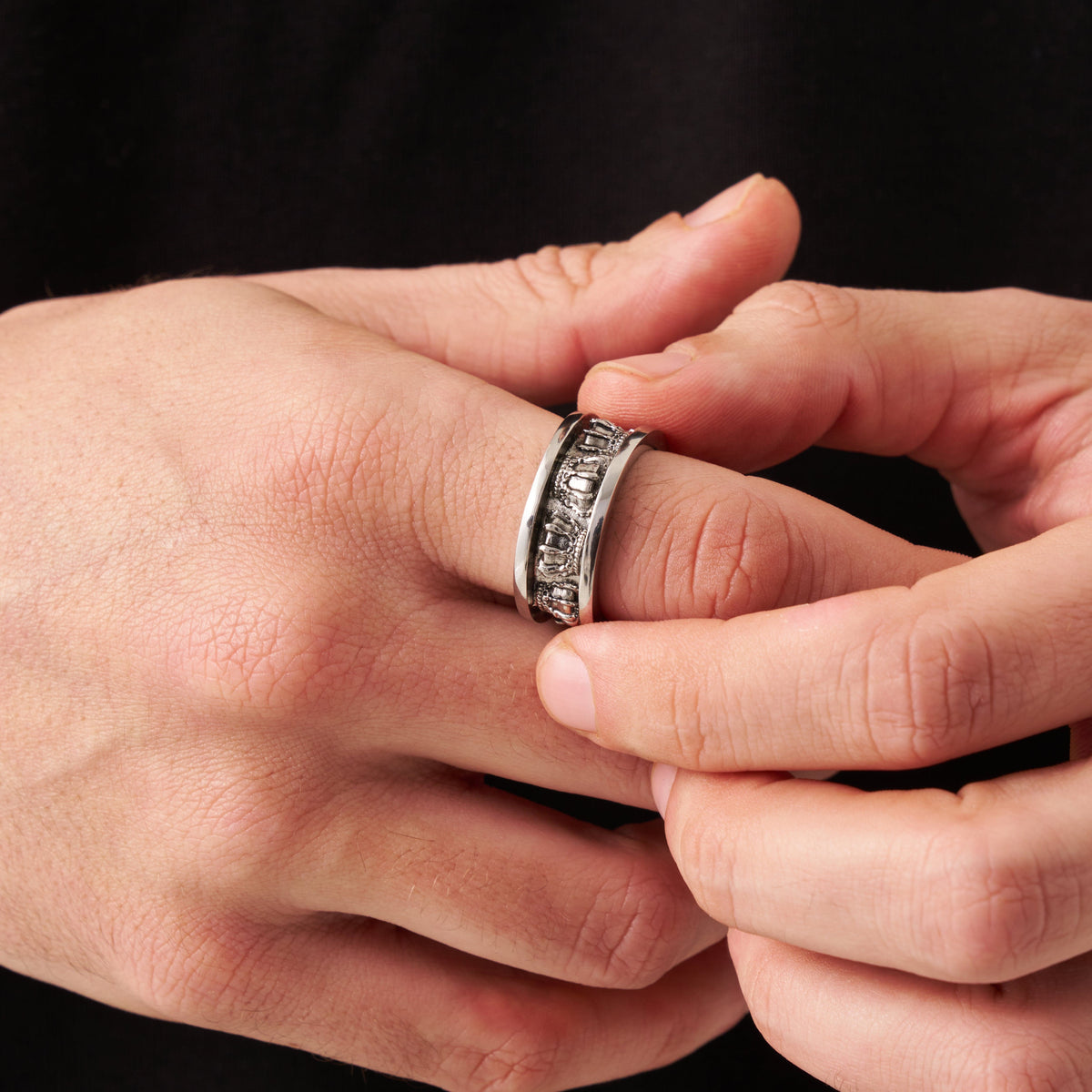 Anillo de banda de corona (plata)