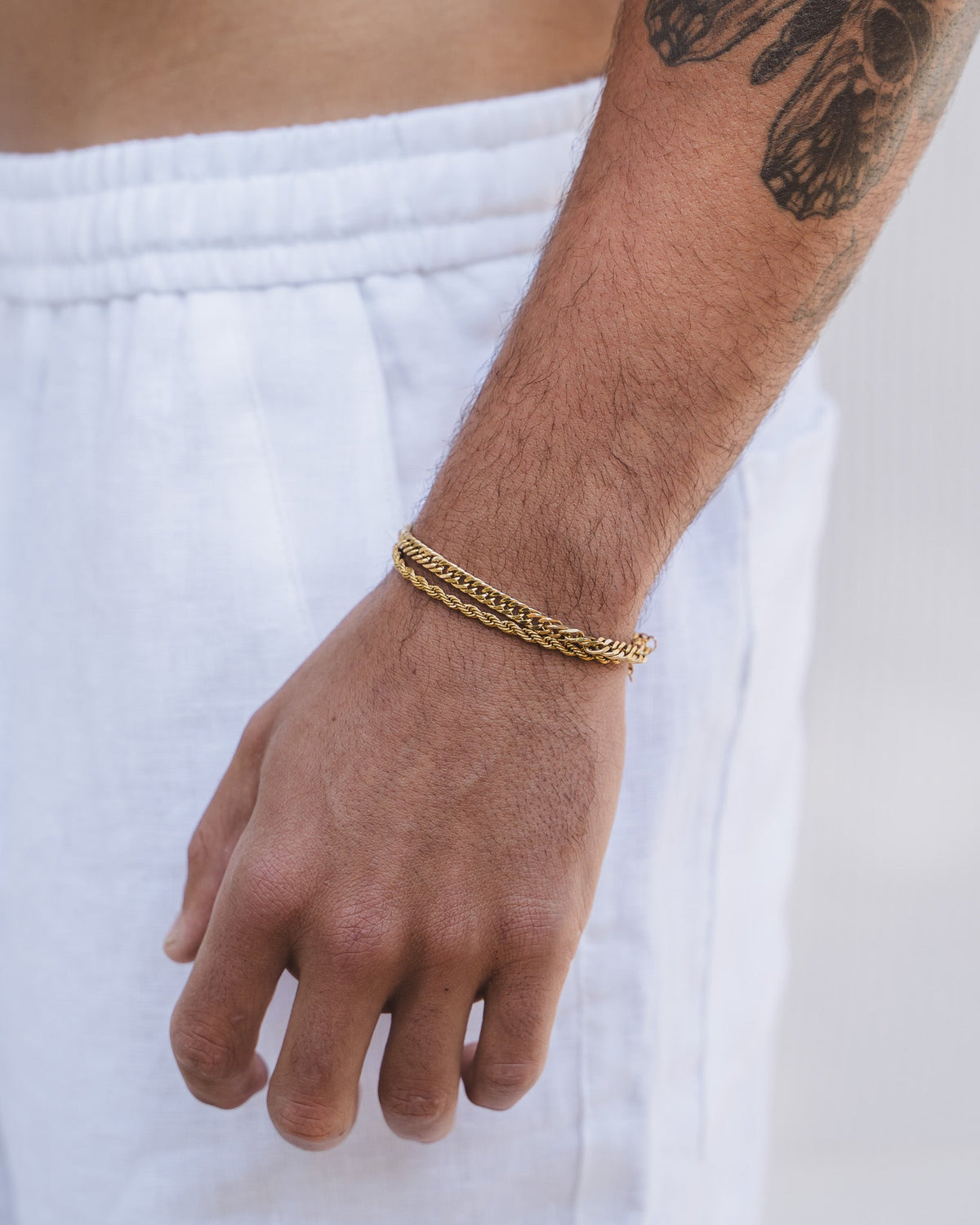 PULSERA CORAL ORO