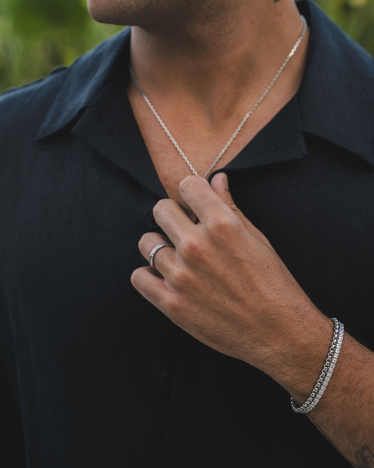 ANILLO HAMMERED PLATA - 4MM