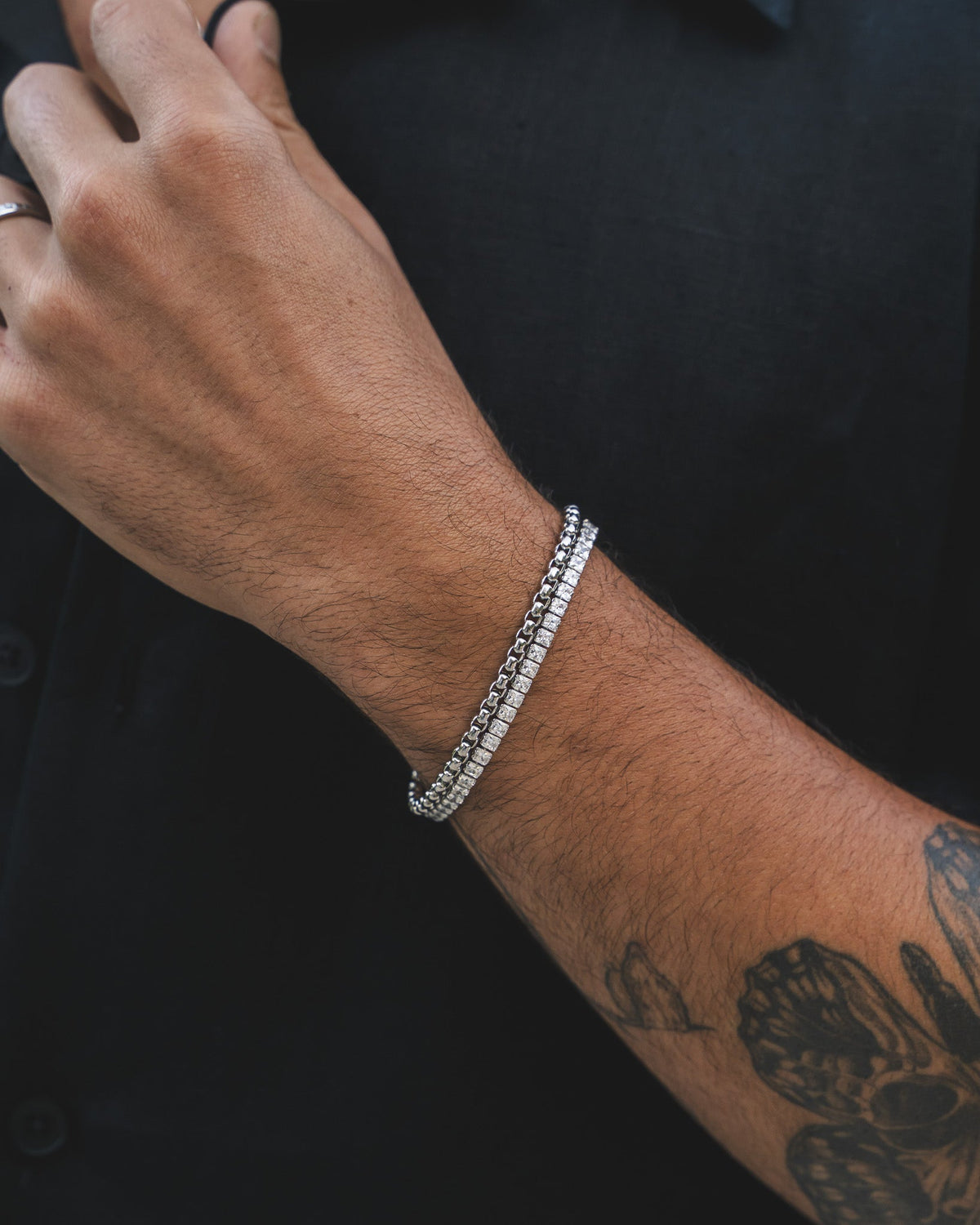 PULSERA NOIR PLATA
