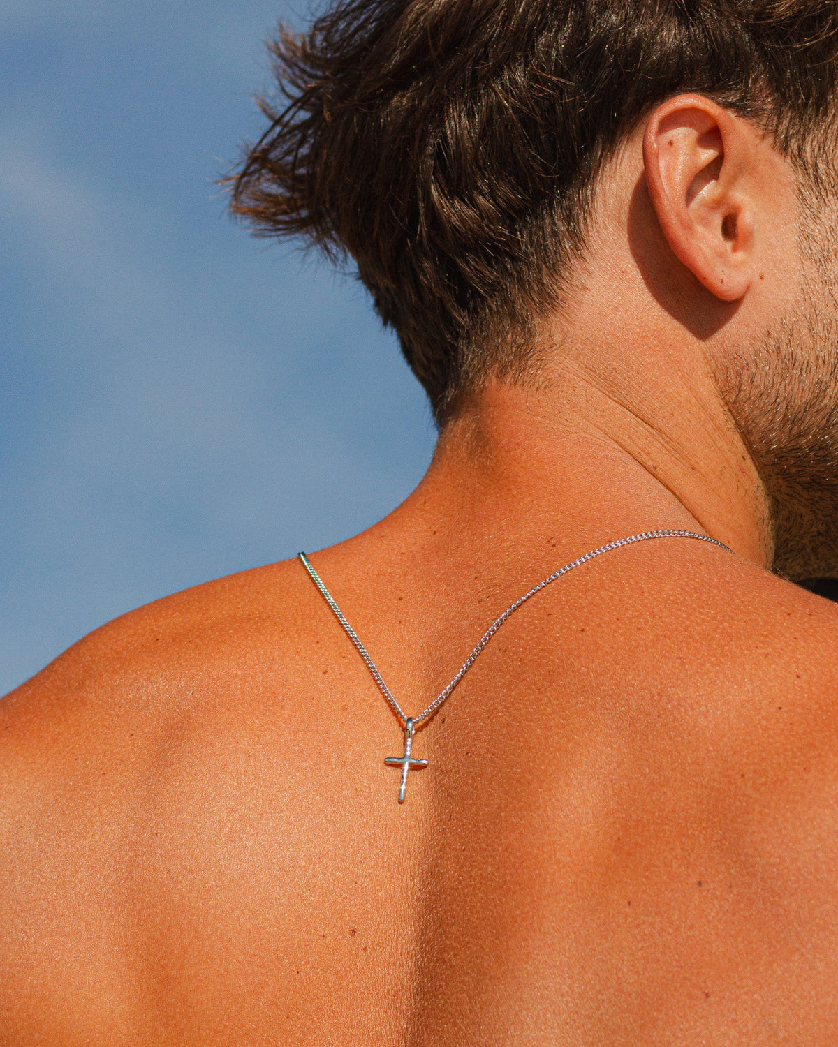 COLLAR CRUZ PLATA