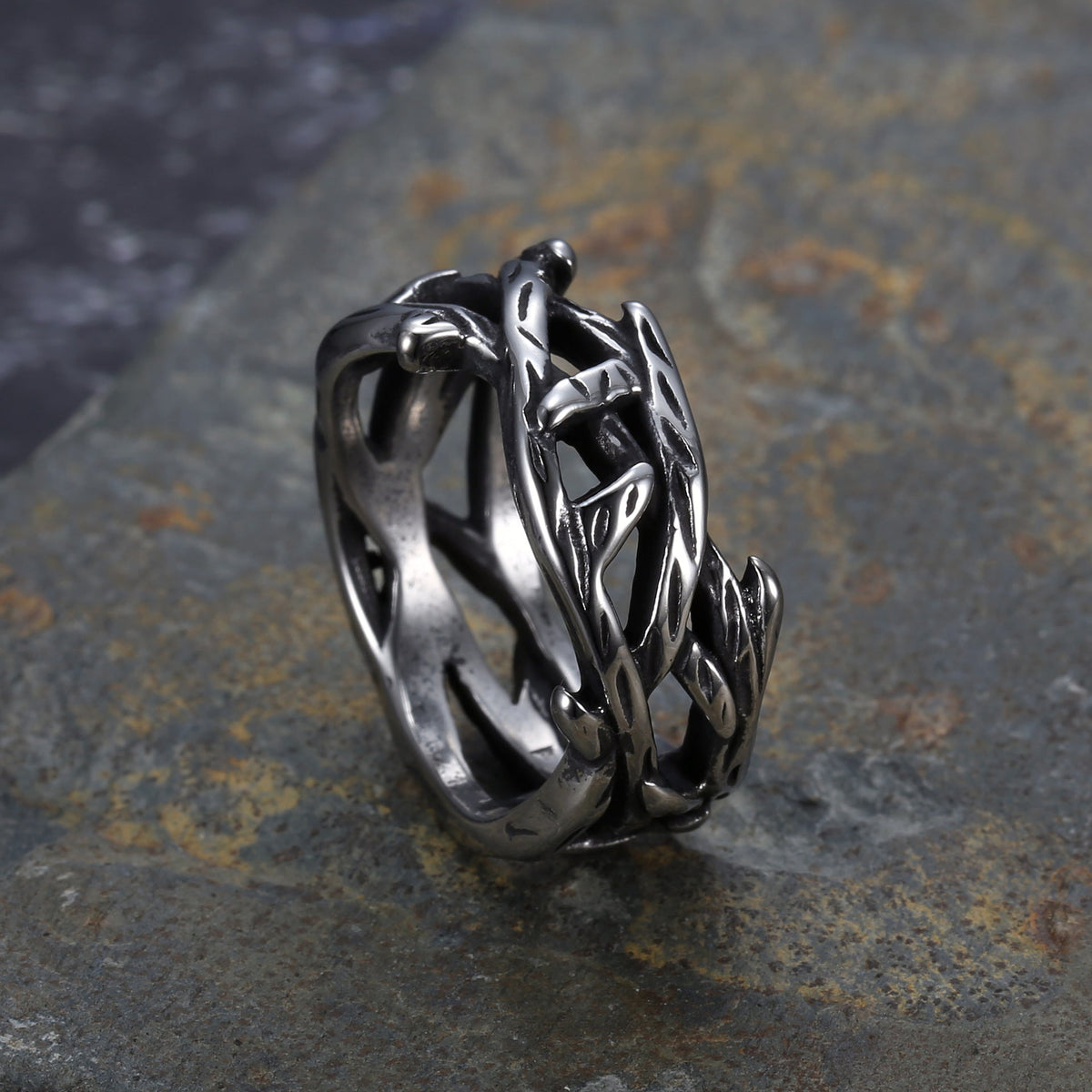 Anillo de zarzas