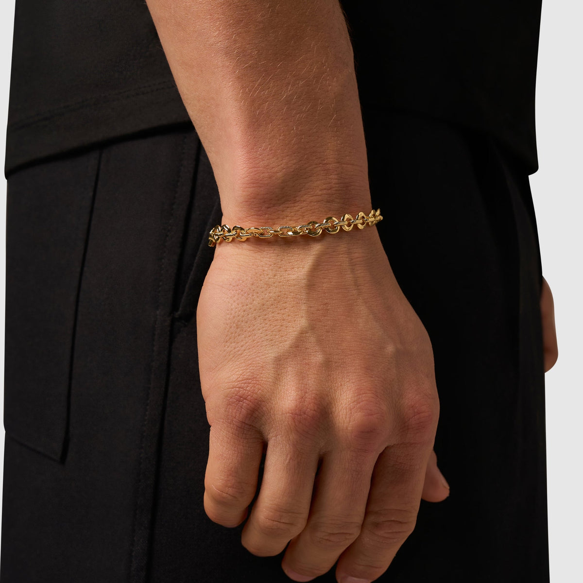 Pulsera de Eslabones Derretidos (Oro)