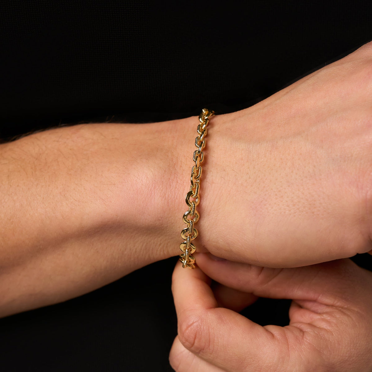 Pulsera de Eslabones Derretidos (Oro)