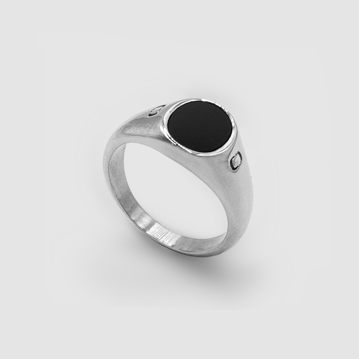 Anillo Sello de Piedra Ovalada Ónice (Plata)