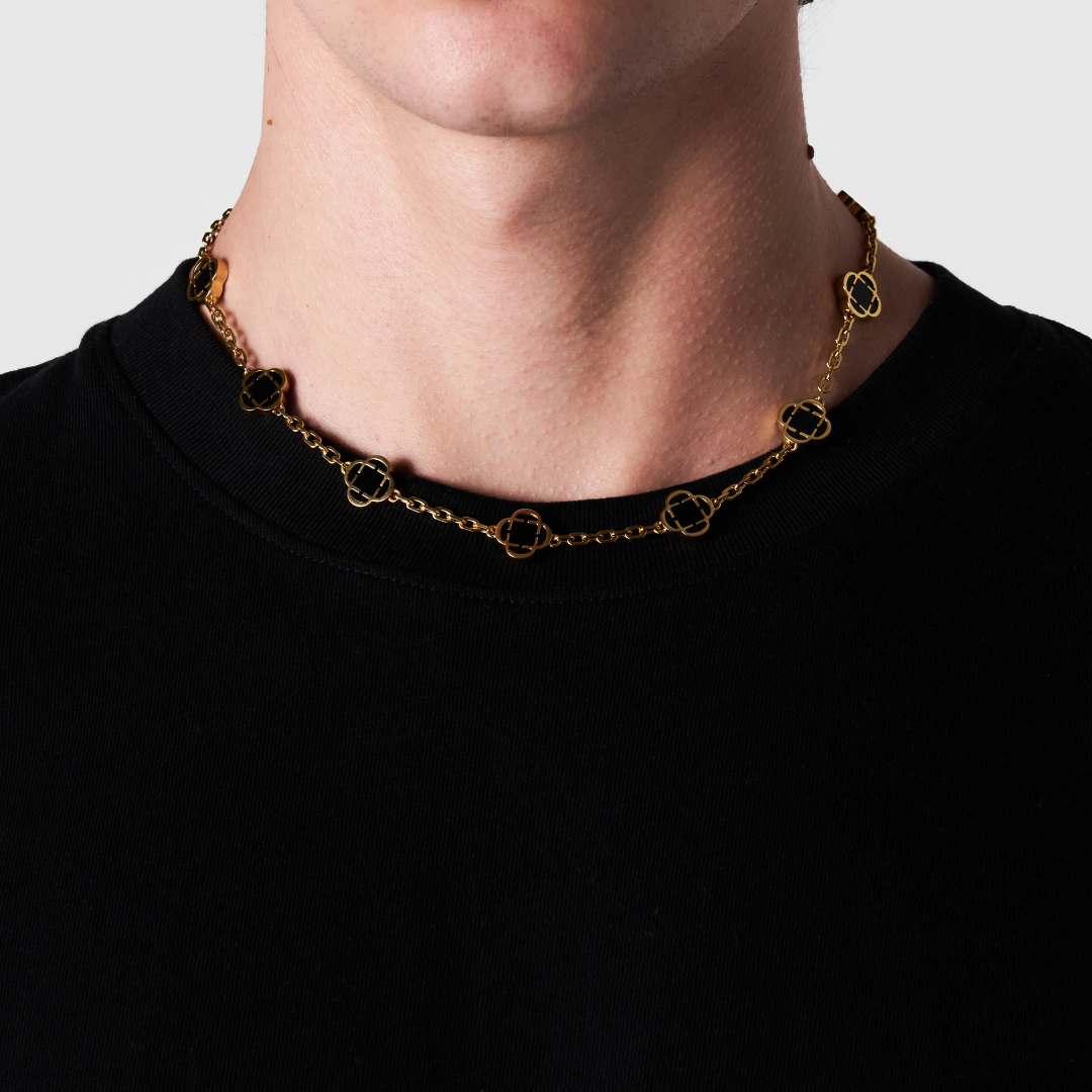 Collar de Piedra de Trébol de Ónix (Oro)