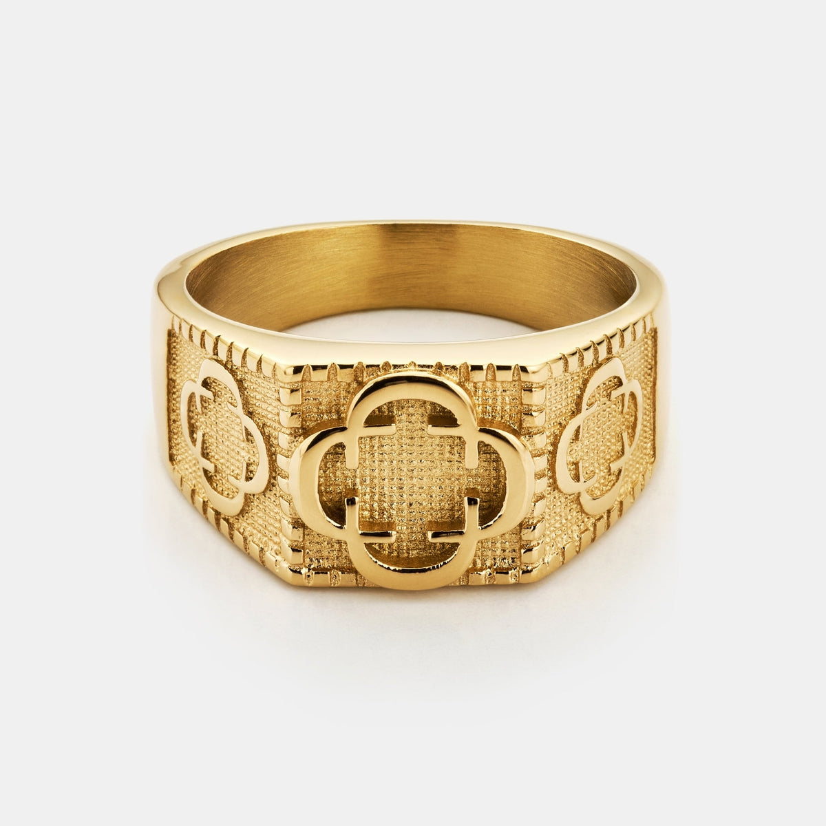 Anillo Soberano de Trébol (Oro)