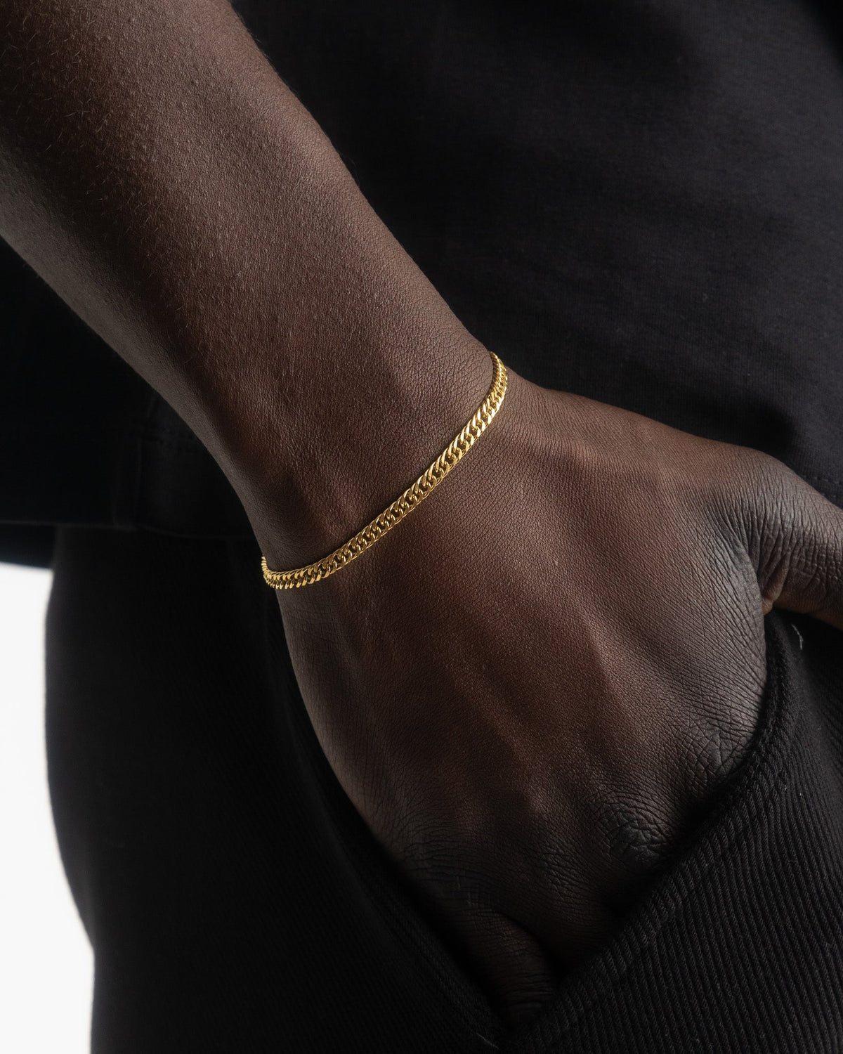 PULSERA CORAL ORO