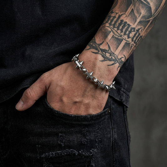 Pulsera de remaches