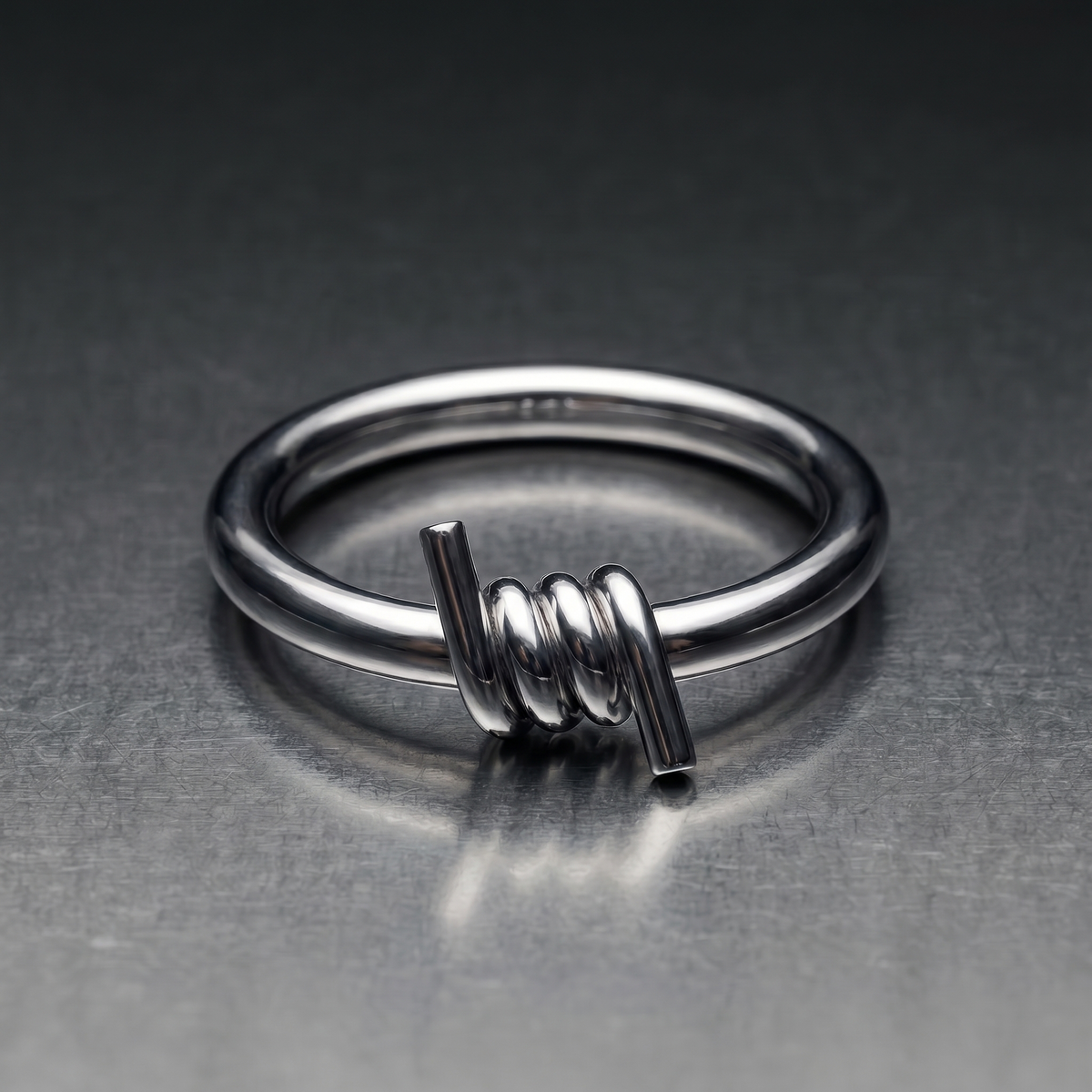 Anillo con púas