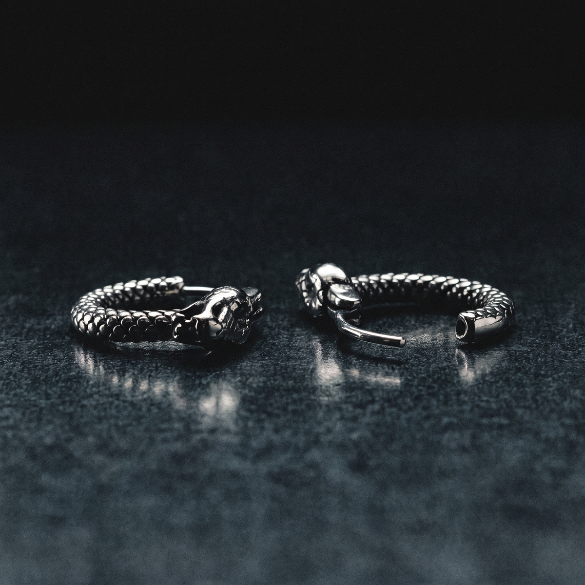 Pendientes de Venom