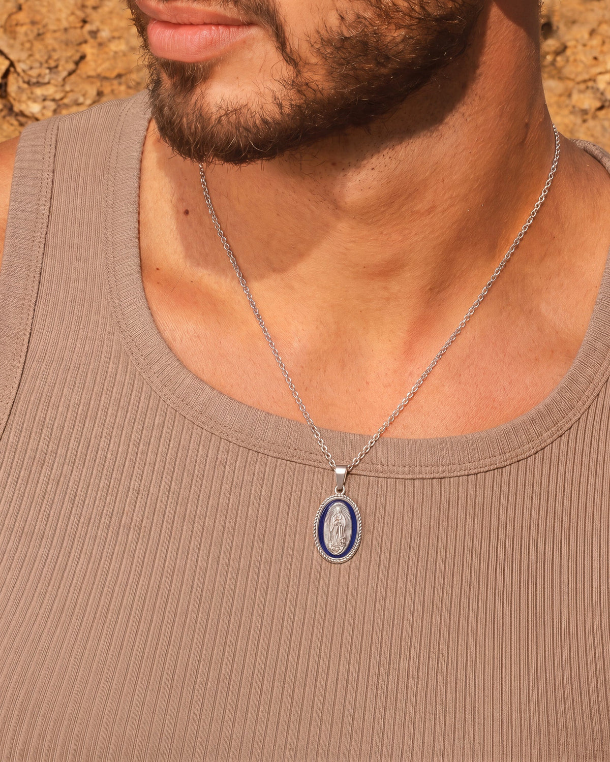 COLLAR VIRGEN MARÍA PLATA