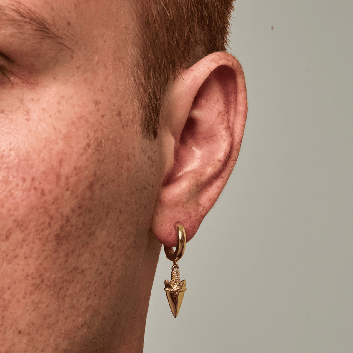 Arrow Earring (Gold)