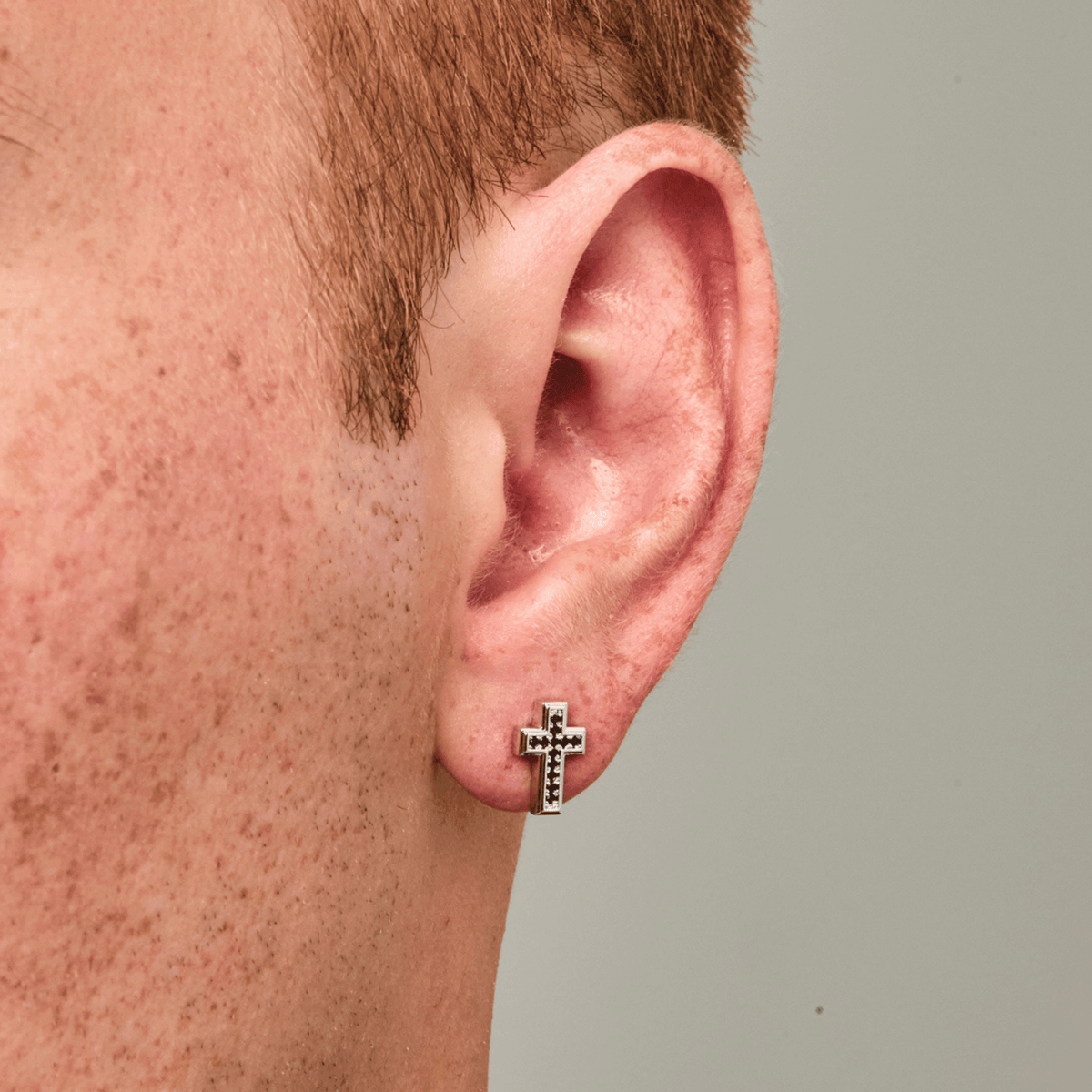 Onyx Cross Stud Earring (Silver)