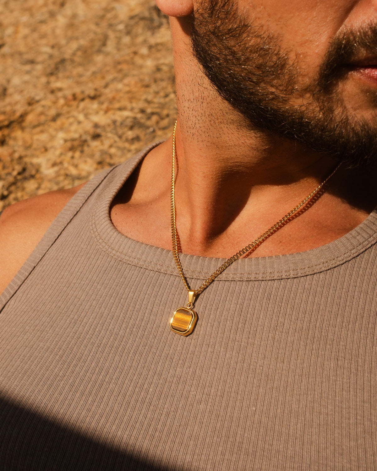 COLLAR NOVA ORO