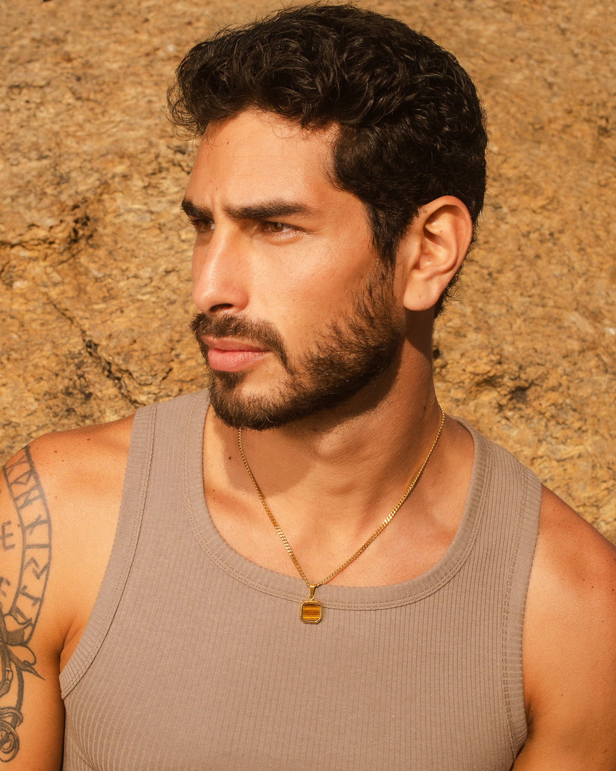 COLLAR NOVA ORO
