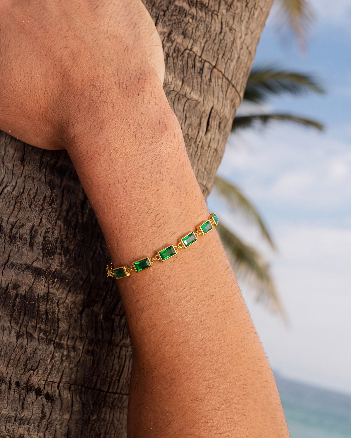 PULSERA OMEN ORO
