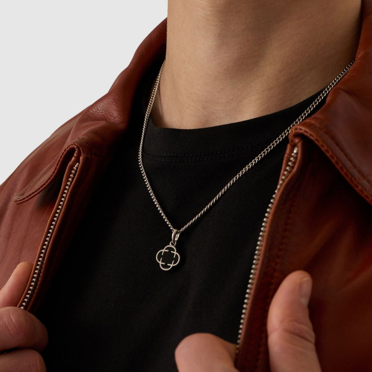 Colgante de Piedra de Trébol de Ónix (Plata)