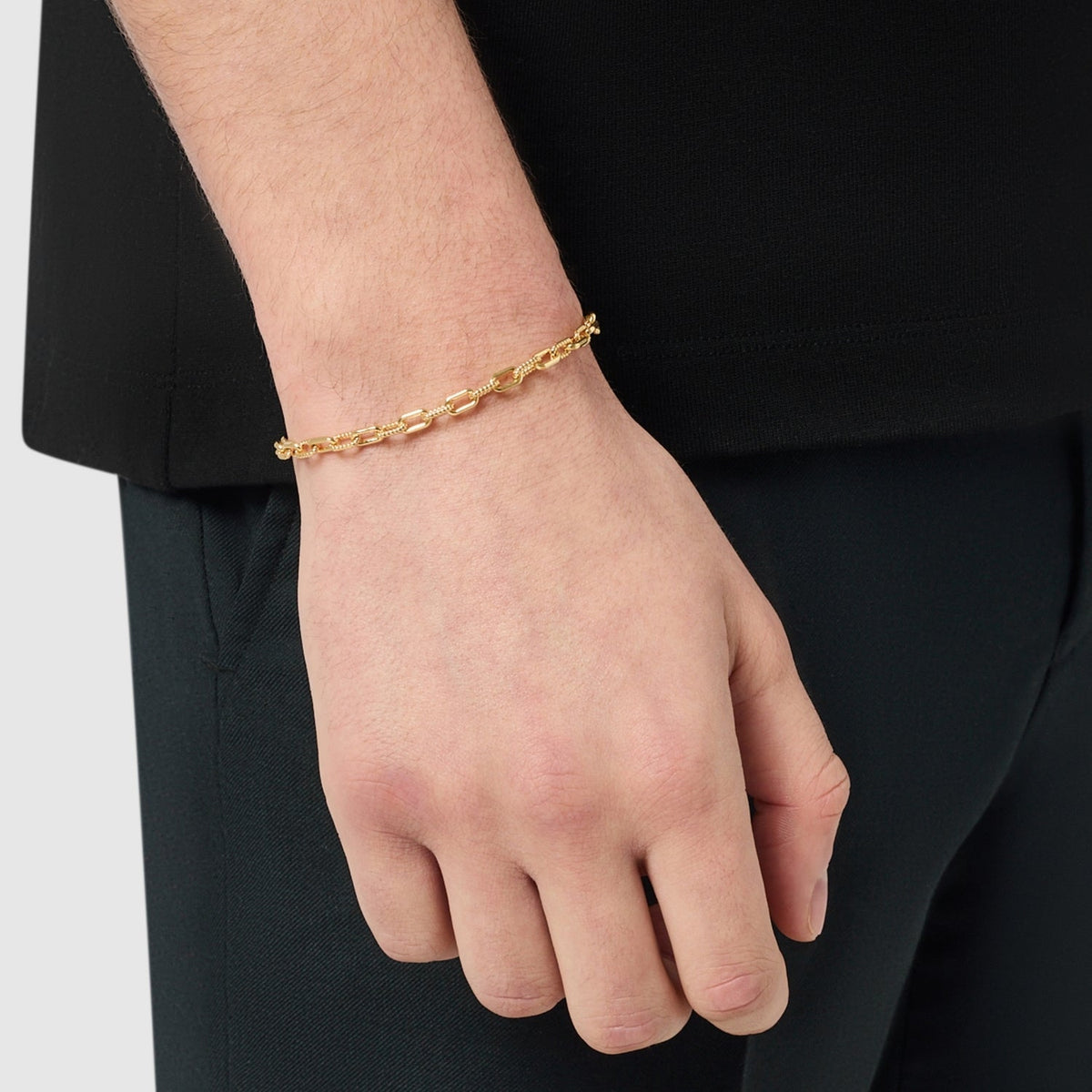 Pulsera de Enlace de Cuerda (Oro)